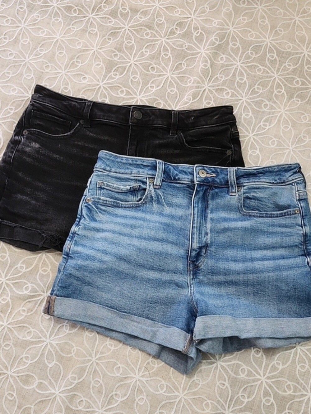 American Eagle Outfitters Denim and Black Jean Shorts Bundle